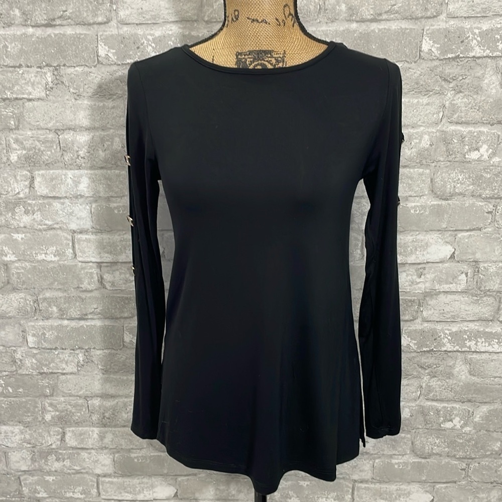 Cable & Gauge Black Cut Out Rhinestone Sleeve Top